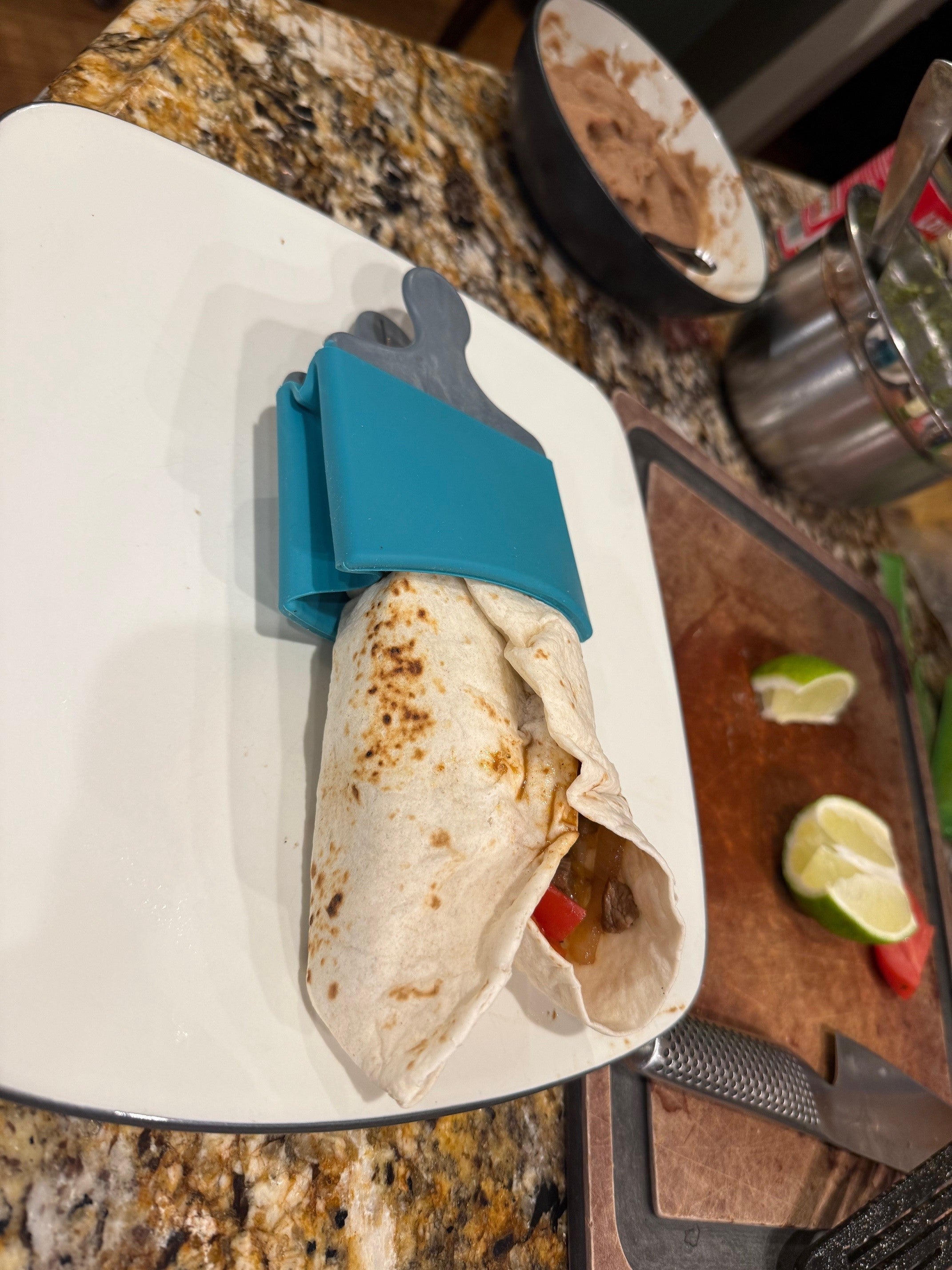 Tidy Burrito Clip